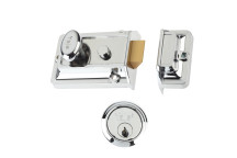 Yale 77 Traditional Nightlatch PC 60mm