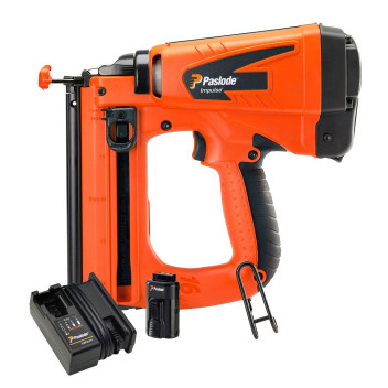 Paslode Im65 Brad Nailer*