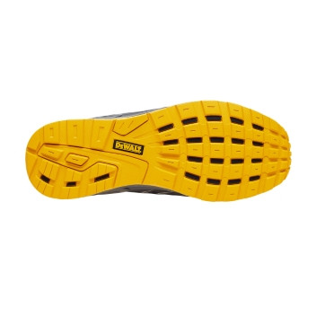 Dewalt Fargo Trainer Size 8*