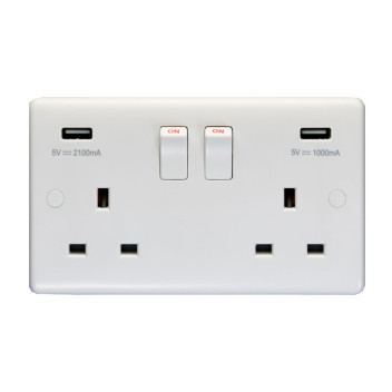 Socket Switched Inc 2 USB Ports 2 Gang 13a White*