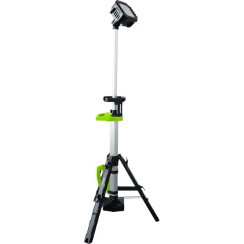 Luceco Rechargeable Telescopic Tripod Worklight 2000 Lumen 20w*